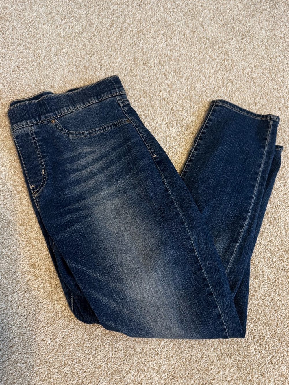 Signature Levi’s Totally Shaping Pull-On Skinny Jeans 16 Short NWT